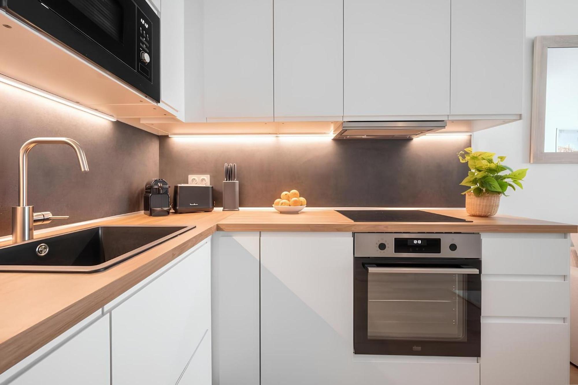 Cozy Appartement Plein Centre, Proche Gare/Plage مينتون المظهر الخارجي الصورة