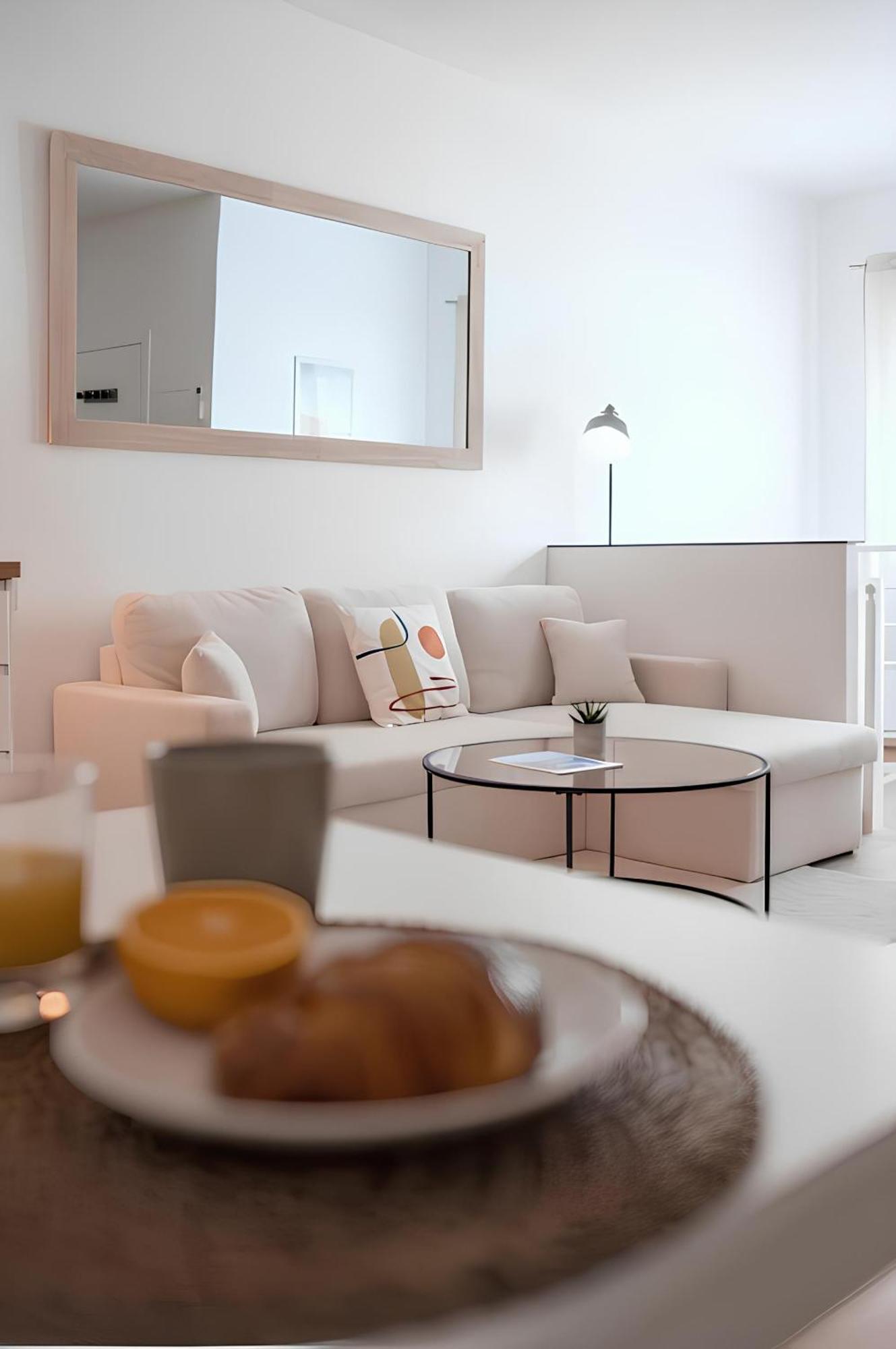 Cozy Appartement Plein Centre, Proche Gare/Plage مينتون المظهر الخارجي الصورة